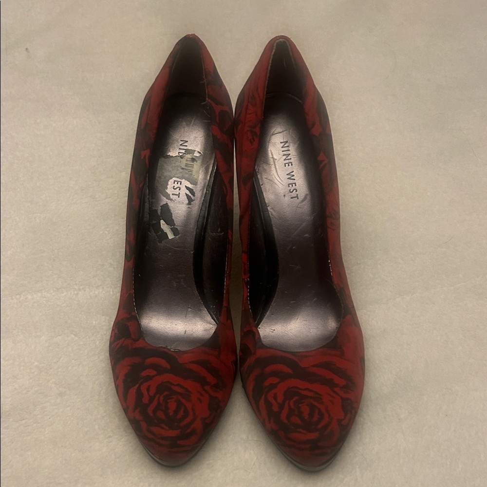 nine west rose patterned heels